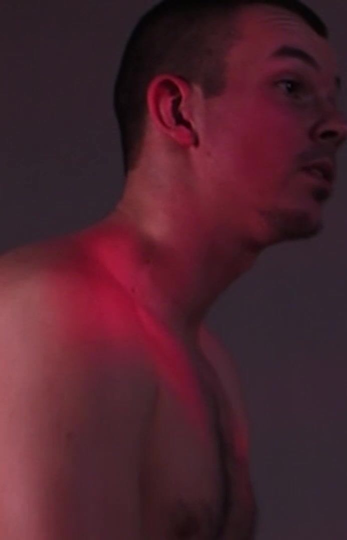 This handsome jock ends up covered in warm cum